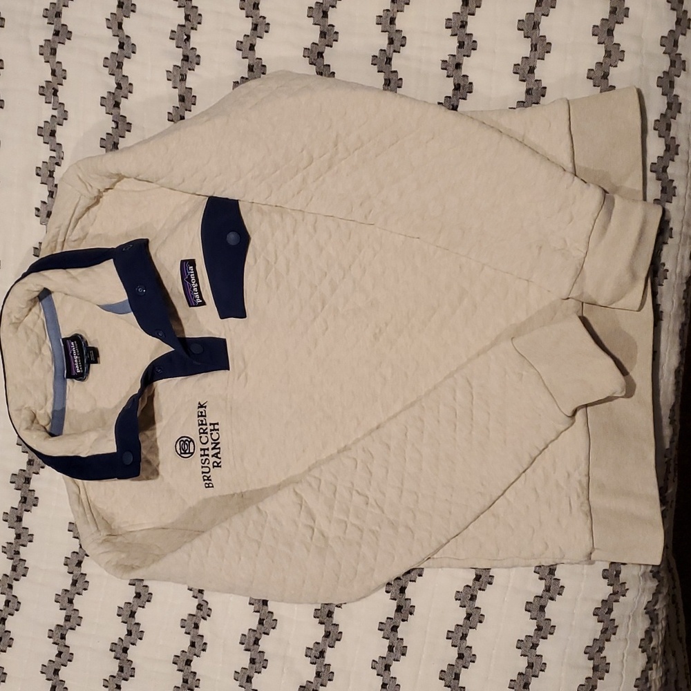 Organic cotton patagonia pullover from brush creek ranch
